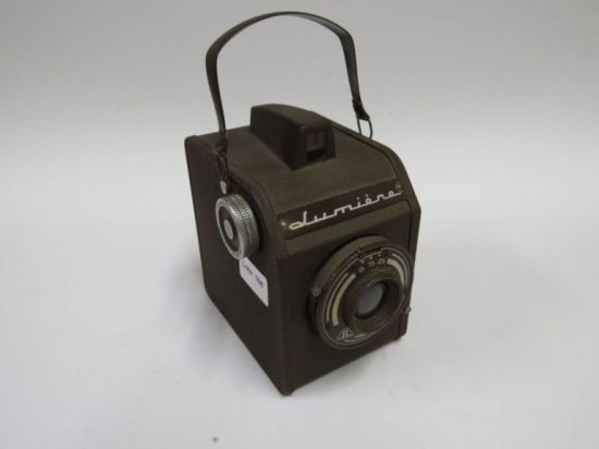 Lote: 168 - Lote: 168 - Cámara fotográfica antigua francesa 