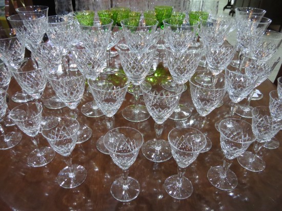 Lote: 144 - Lote: 144 - Juego de copas de cristal talladas