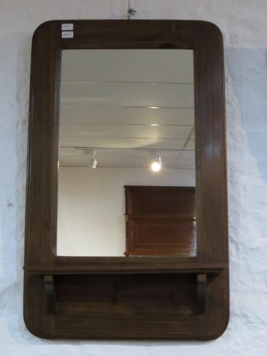 Lote: 91 - Lote: 91 - Espejo con marco de madera y repisa