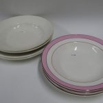 Lote: 124 - Lote: 124 - 4 platos sellado holandeses + 4 platos franceses
