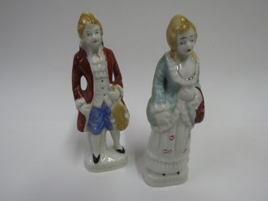 Lote: 122 - Lote: 122 - Figuras de porcelana caballero y dama