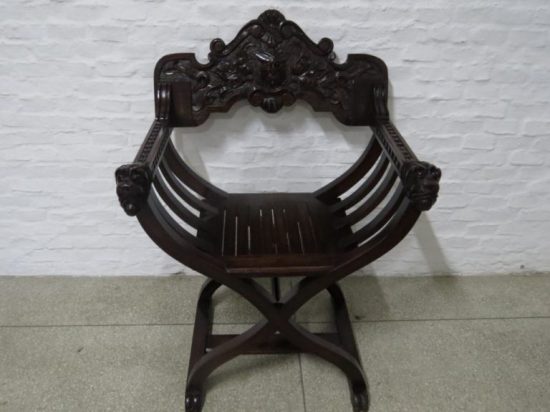 Lote: 107 - Lote: 107 - Sillon Reina Ana