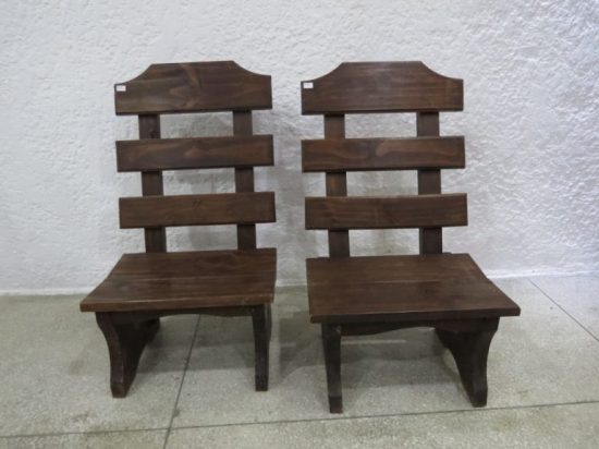 Lote: 21 - Lote: 21 - Par de sillas materas en madera