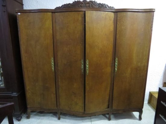 Lote: 30 - Lote: 30 - Ropero frances de 3 cuerpos