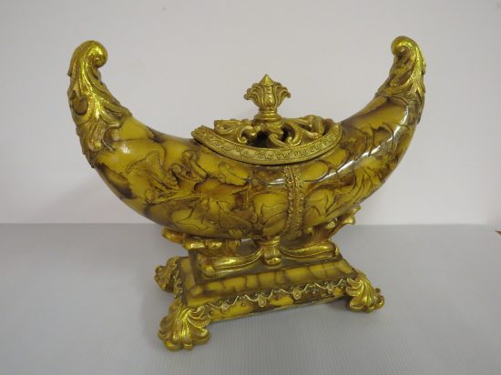 Lote: 121 - Lote: 121 - Pieza decorativa