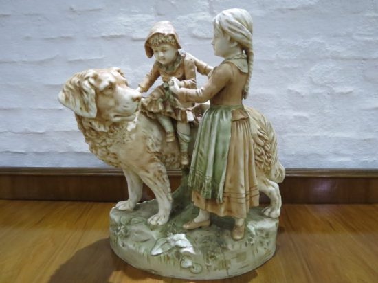 Lote: 62 - Lote: 62 - Pieza francesa en porcelana  fayans