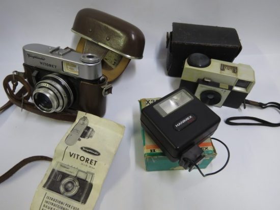 Lote: 57 - Lote: 57 - Par de camaras de fotos