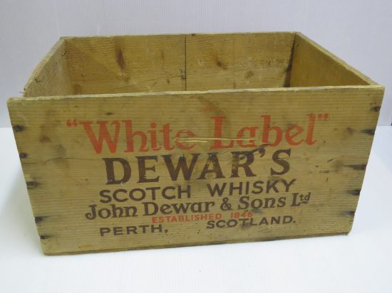 Lote: 68 - Lote: 68 - Cajon antiguo de Whisky