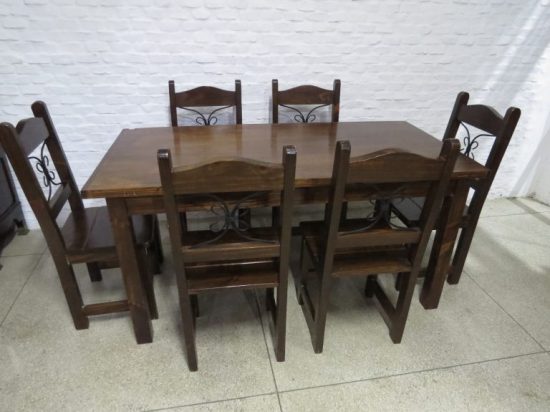 Lote: 71 - Lote: 71 - Mesa con 6 sillas