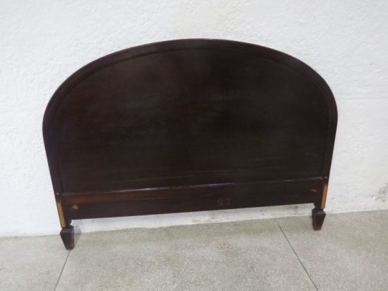 Lote: 108 - Lote: 108 - Respaldo de cama de 2 plazas