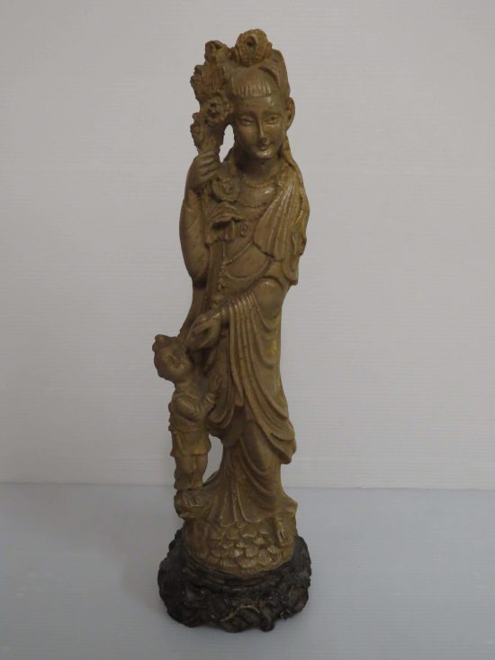 Lote: 4 - Lote: 4 - Figura oriental