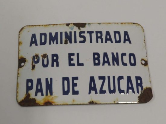 Lote: 1 - Lote: 1 - Chapa antigua esmaltada