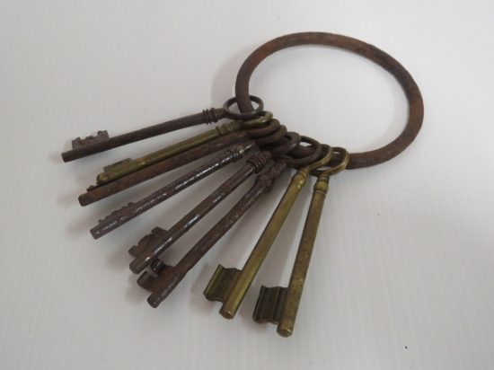 Lote: 12 - Lote: 12 - Lote de llaves antiguas