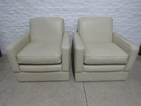 Lote: 25 - Lote: 25 - Par de sillones Americanos