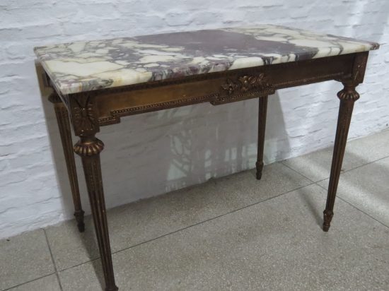 Lote: 77 - Lote: 77 - Mesa rectangular Luis XVI con marmol