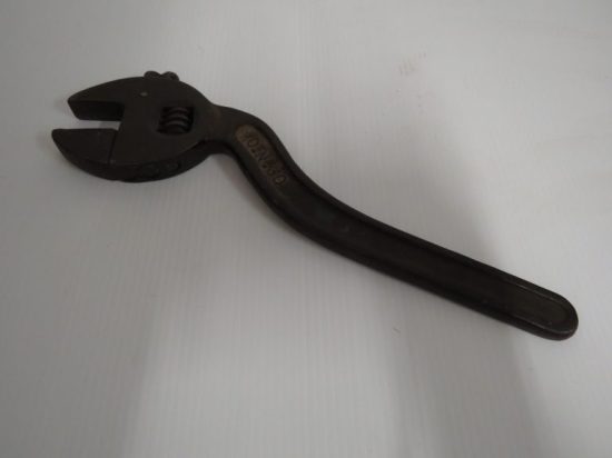Lote: 15 - Lote: 15 - Lave inglesa N° 30