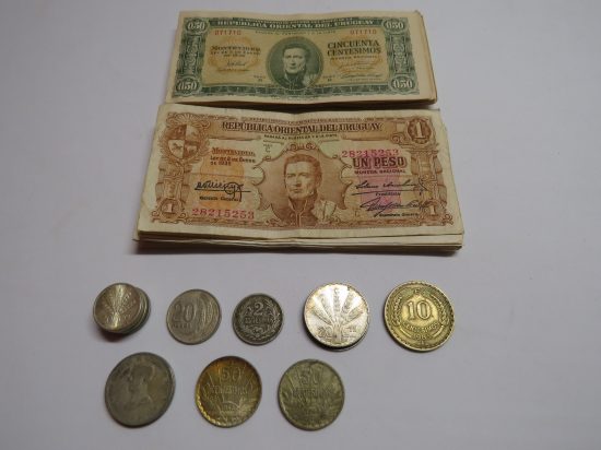 Lote: 63 - Lote: 63 - Lote de monedas y billetes