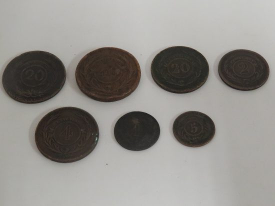 Lote: 71 - Lote: 71 - Lote de 7 monedas de cobre