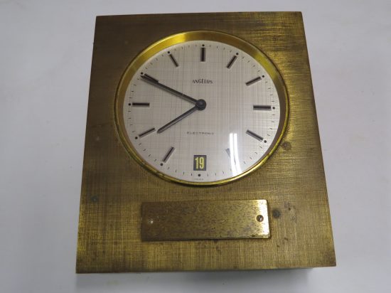 Lote: 9 - Lote: 9 - Reloj de bronce