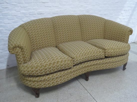 Lote: 49 - Lote: 49 - Sofa 1/2 punto Luis XV