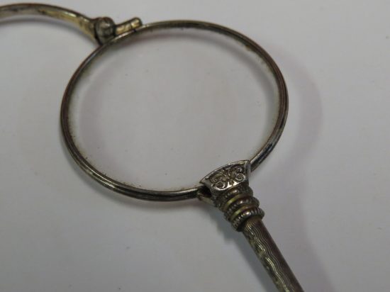 Lote: 61 - Lote: 61 - Antiguos lentes plegables