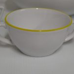 Lote: 13 - Lote: 13 - Sopera y 6 tazas de loza