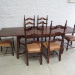 Lote: 111 - Lote: 111 - Juego de comedor español