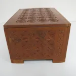 Lote: 2 - Lote: 2 - Caja de madera tallada