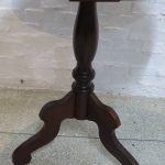 Lote: 72 - Lote: 72 - Mesa de sala oval