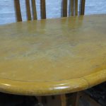 Lote: 109 - Lote: 109 - Juego de comedor con 5 sillas