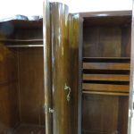 Lote: 103 - Lote: 103 - Ropero tipo Art Deco.