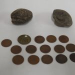 Lote: 21 - Lote: 21 - Lote compuesto por fichas de estancia y 2 piedras de ondas