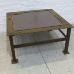 Lote: 102 - Lote: 102 - Mesa de sala de hierro
