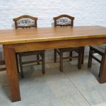 Lote: 106 - Lote: 106 - Mesa de comedor con 6 sillas