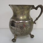 Lote: 39 - Lote: 39 - Jarra de platina