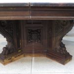 Lote: 107 - Lote: 107 - Mesa de comedor de estilo