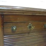 Lote: 121 - Lote: 121 - Mueble archivador de cortina