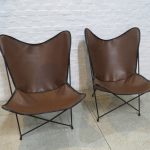 Lote: 98 - Lote: 98 - Par de sillones africanos