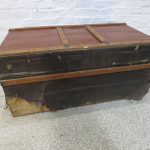 Lote: 77 - Lote: 77 - Baúl antiguo