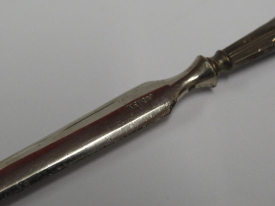 Lote: 73 - Lote: 73 - Antiguo juego de escritorio