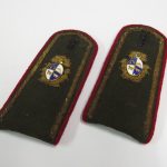 Lote: 71 - Lote: 71 - Charreteras militares