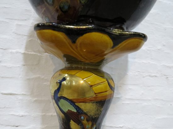 Lote: 101 - Lote: 101 - Masetero con pedestal en mayólica