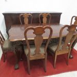 Lote: 117 - Lote: 117 - Juego de comedor Reina Ana