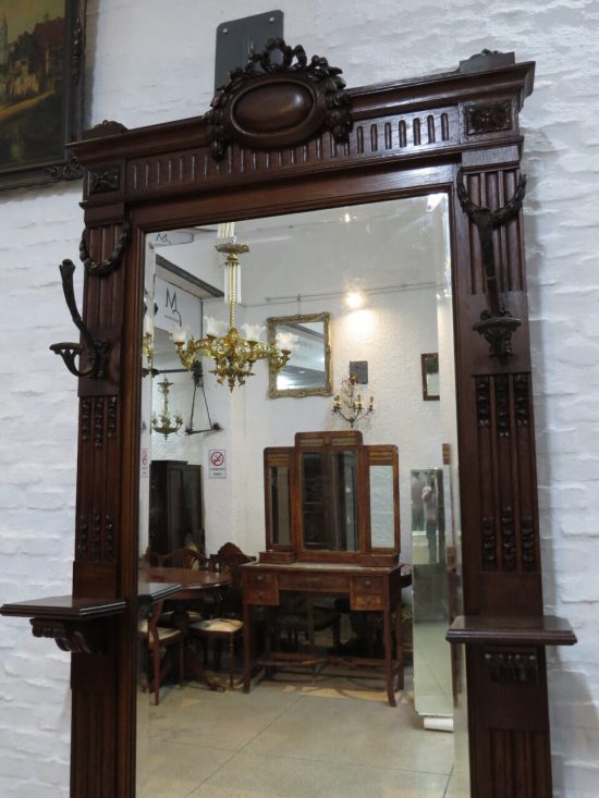 Lote: 100 - Lote: 100 - Gran perchero paraguero luis XVI
