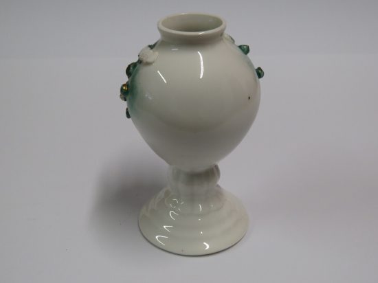 Lote: 30 - Lote: 30 - Mate porcelana