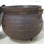 Lote: 75 - Lote: 75 - Olla de hierro