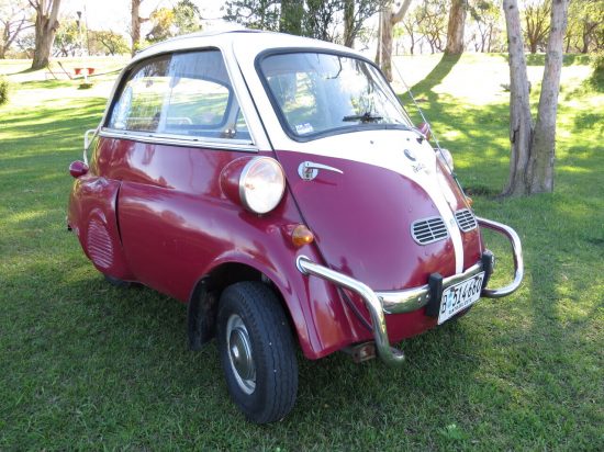 Lote: 83 - Lote: 83 - Isetta 300 - BMW