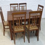 Lote: 115 - Lote: 115 - Comedor en roble