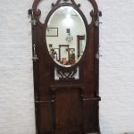 Lote: 99 - Lote: 99 - Perchero en cedro