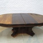 Lote: 187 - Lote: 187 - Mesa de comedor de estilo